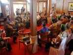Puluhan purnawirawan perwira tinggi TNI dan Polri angkatan 1980-1988, dan 1968 mengunjungi kediaman Anies Baswedan di Jakarta Selatan, Kamis (2/3/2023).