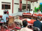 WhatsApp Image 2026-07-01 at 17.49.26 Anggota DPRD DIY Fajar Gegana didampingi Ketua DPRD Kulon Progo Aris Syarifudin mendengar asirasi warga dalam acara reses ketiga Tahun Anggaran 2026 di Kalurahan Ngestiharjo, Kapanewon Wates.