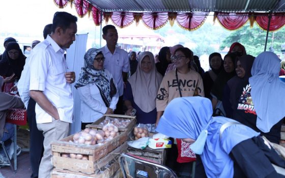 Pasar Murah dan Bazar UMKM yang digelar di Halaman GOR Guwosari, Pajangan, pada Rabu (19/8/2026)