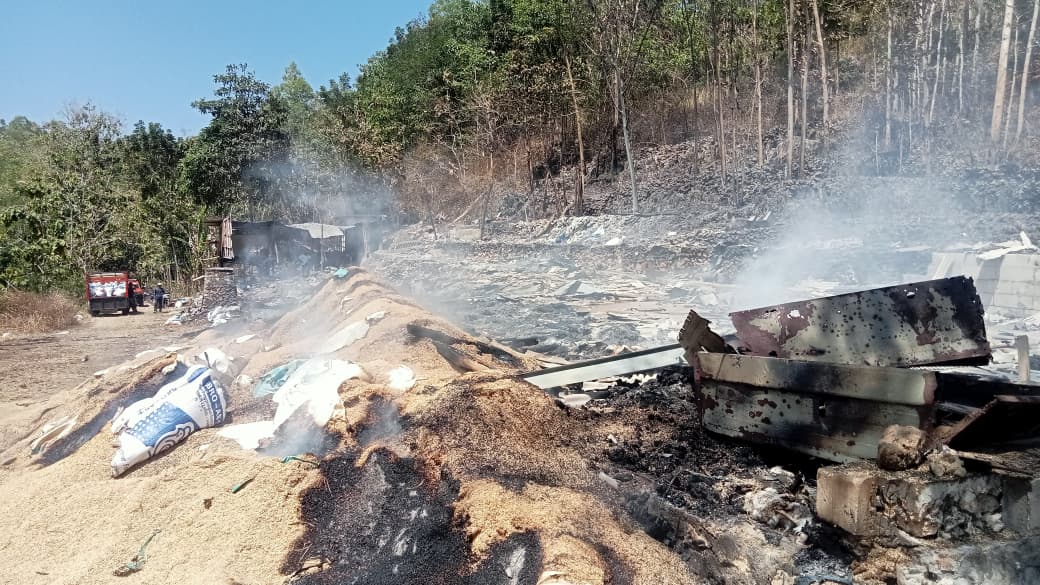 Puing Kandang ayam milik Ediyanto, warga Karang, Girikarto (foto dok/ist).