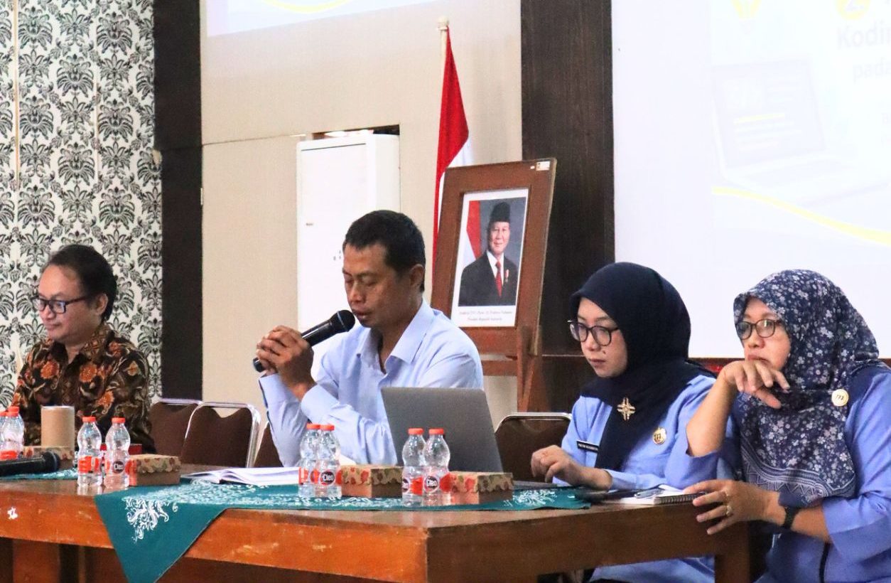 Dikpora Kulon Progo mendorong penerapan koding dan kecerdasan artifisial di SMP untuk menyiapkan siswa menghadapi era digital.