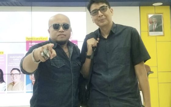 Adi Marz Sekjend Lembaga Independen Pengawas Keistimewaan Yogyakarta bersama dengan Prof. Zainal Arifin Mochtar menyoroti Aksi Brutal yang dilakukan Ormas Pasca Demo Jogja 28 Oktober.